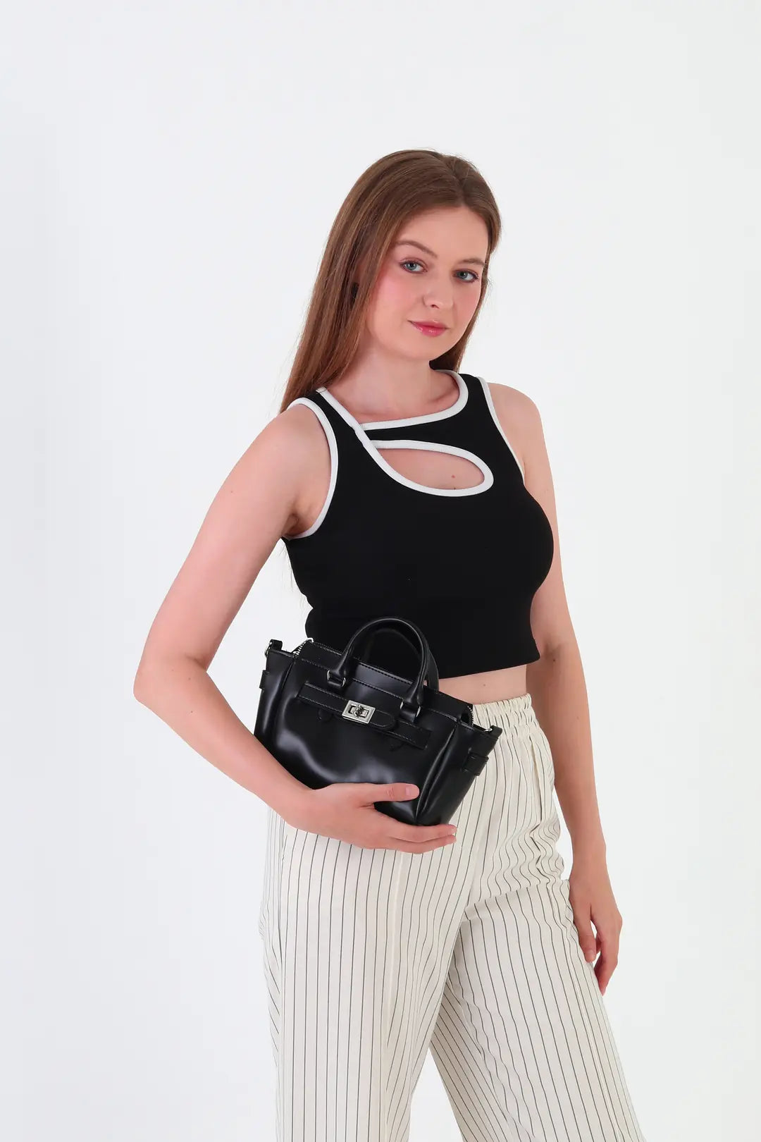 Sandra Kilit Detaylı Mini Çapraz Çanta Siyah