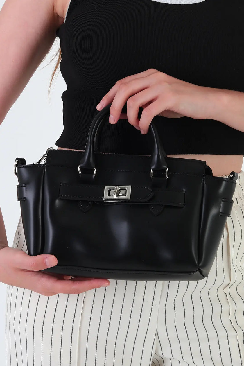 Sandra Kilit Detaylı Mini Çapraz Çanta Siyah