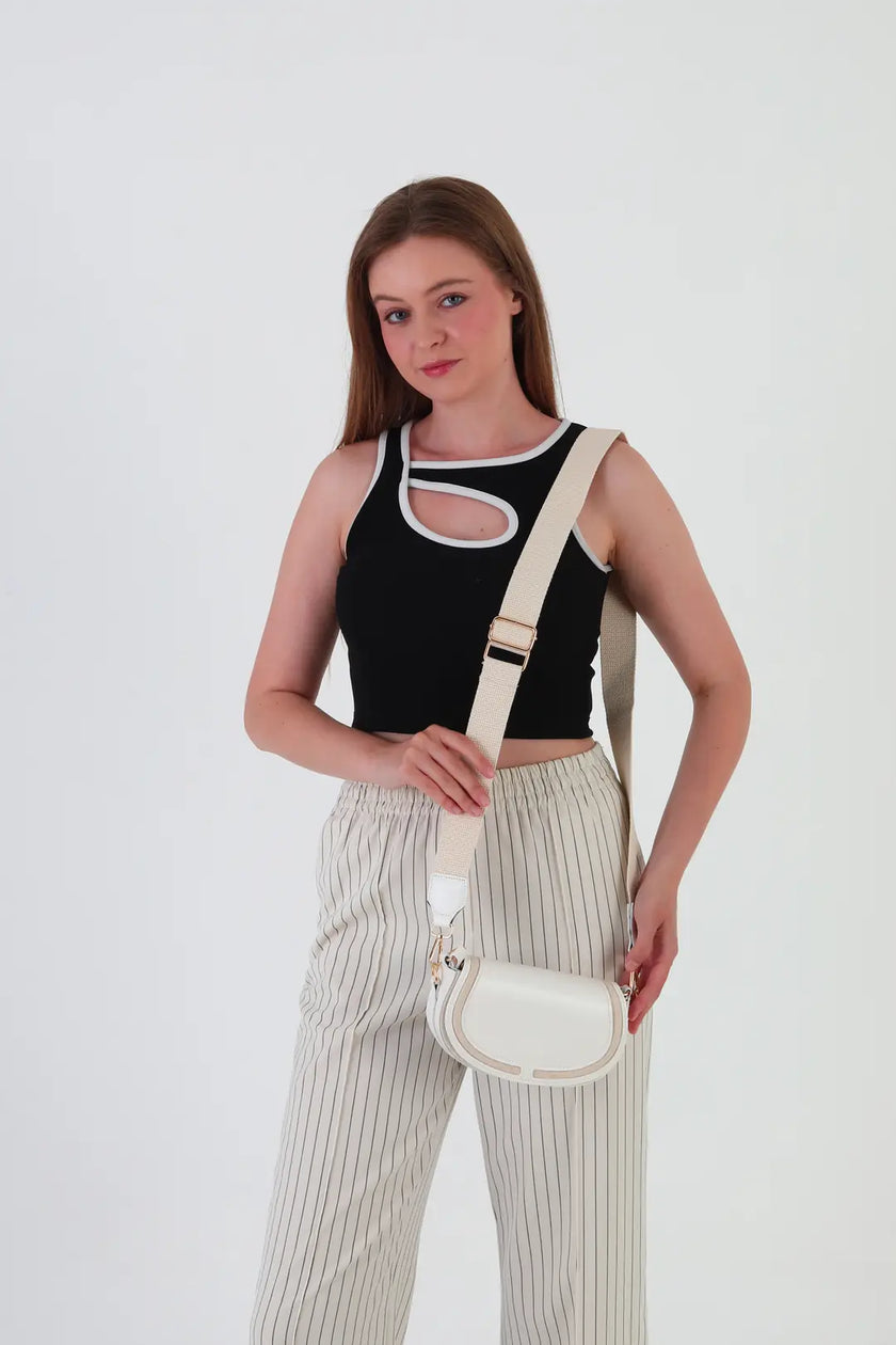 Daisy Kapaklı Çapraz Çanta Beyaz