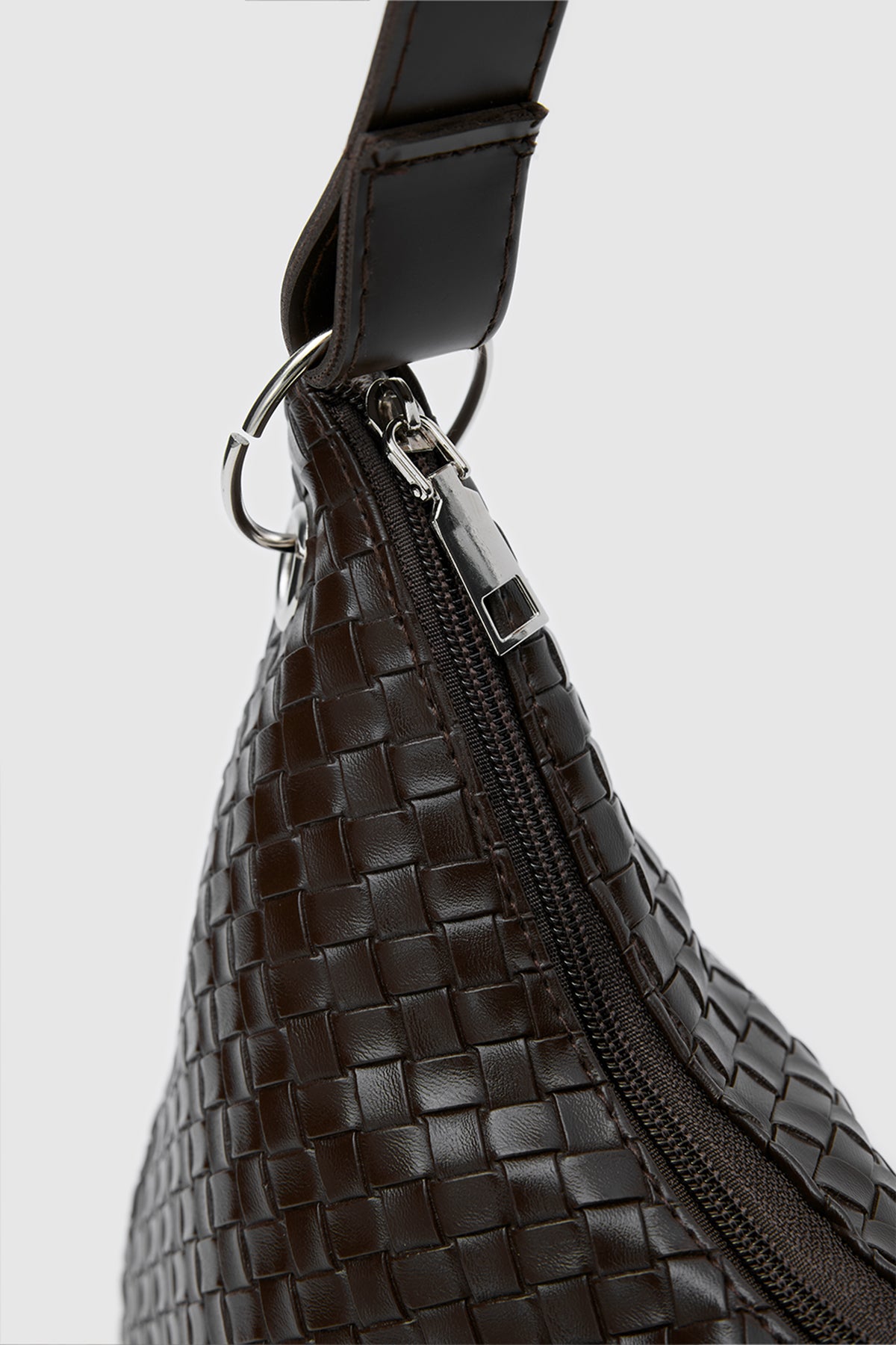 Nervo Örgülü Omuz Çantası Acı Kahve