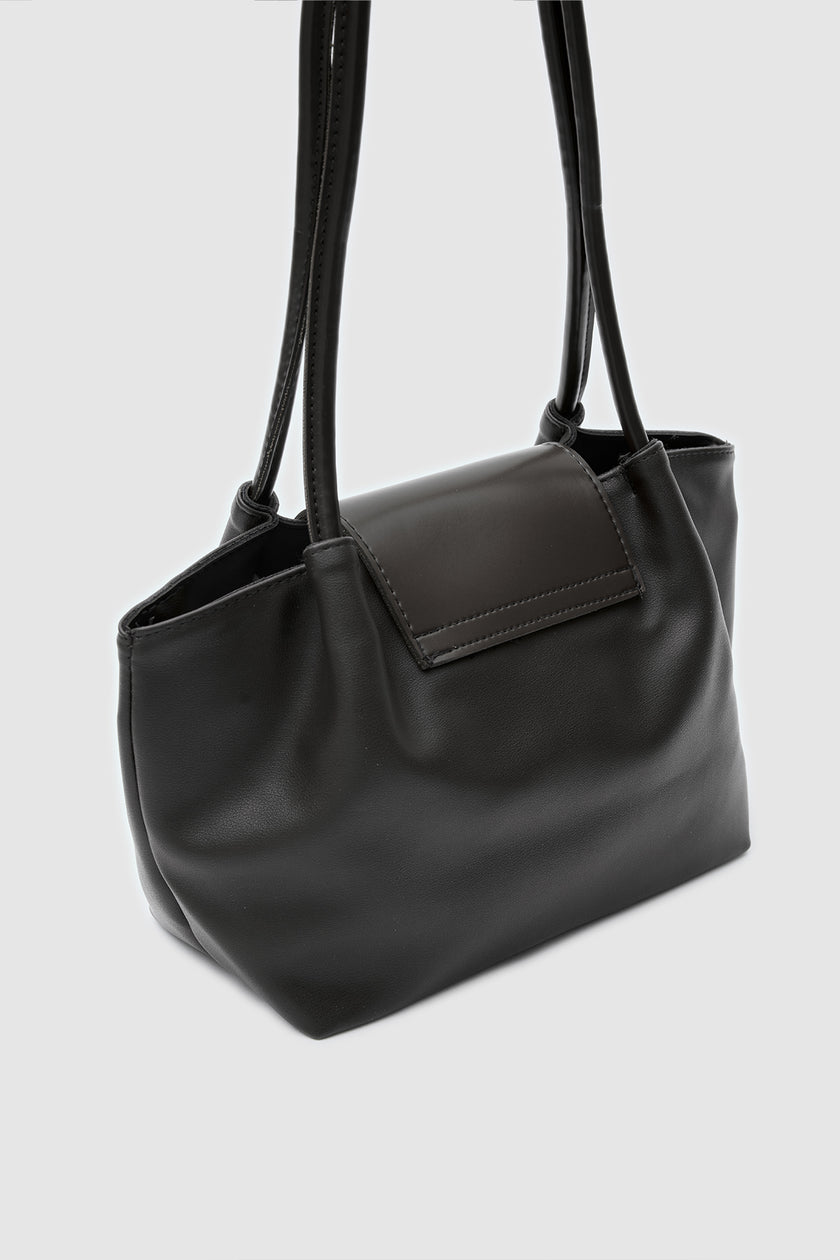 Hobo Kapaklı Omuz Çanta Siyah