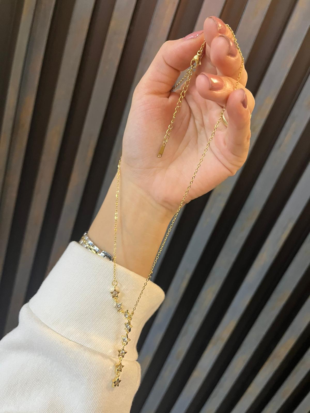 Çelik Sıralı Yıldız Kolye