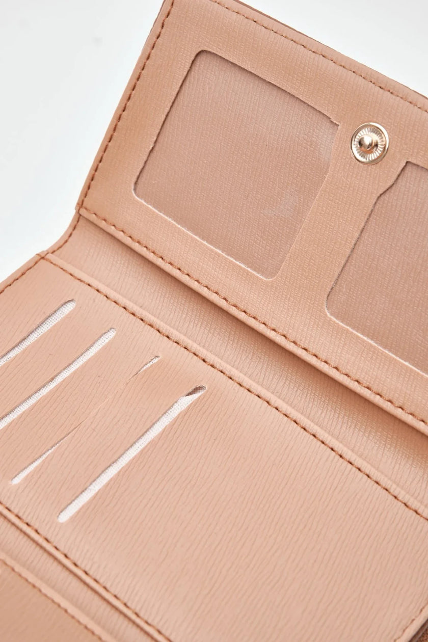 Lotus Ponpon Detaylı Yumuşak Cüzdan Taba